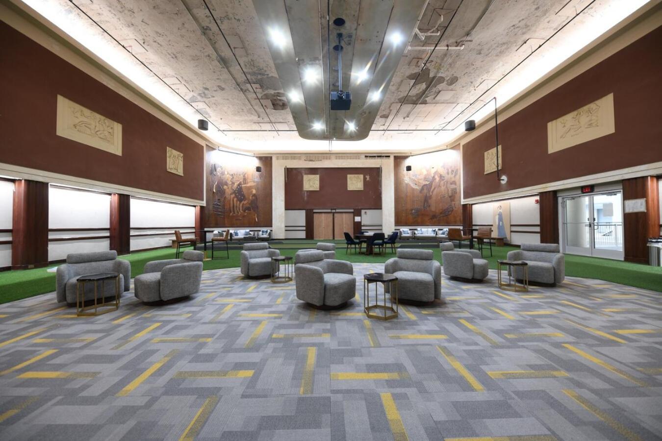 Free Parking! Downtown King Suite Lucas Oil- Conv Center Skywalk#1 Indianapolis Kültér fotó